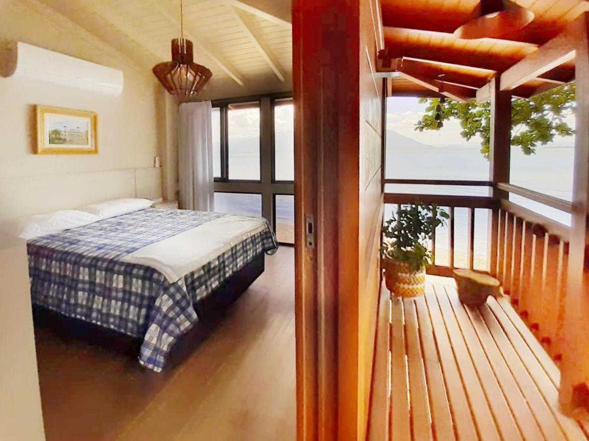 Studio Casa da Arvore, Pé na areia, Ribeirão da Ilha, Florianópolis Exterior foto