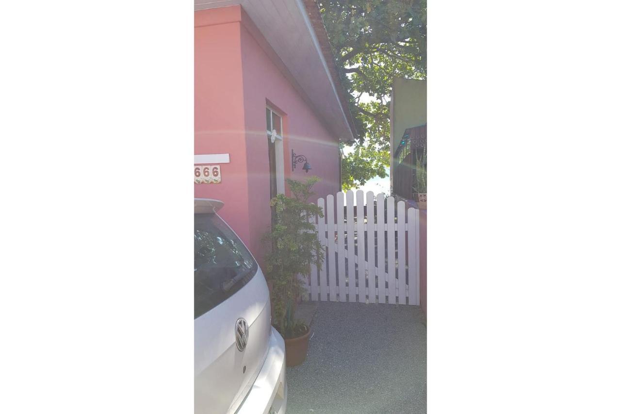 Studio Casa da Arvore, Pé na areia, Ribeirão da Ilha, Florianópolis Exterior foto